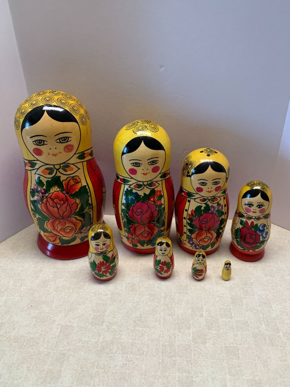 Vintage Russian Matryoshka Nesting Dolls Set, Hand Painted Floral Design, 8 Pcs.